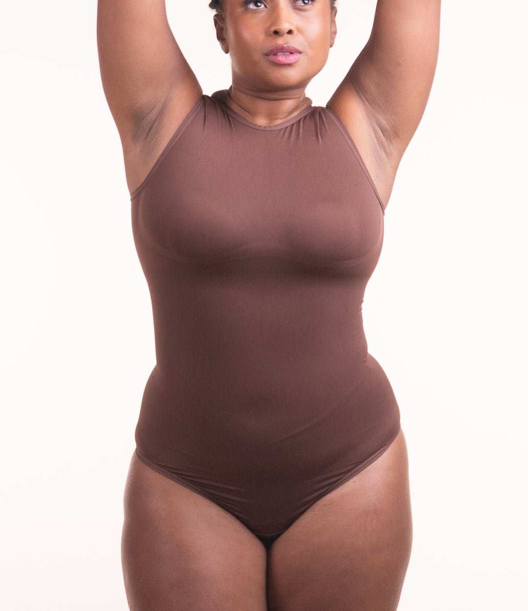 Body Chic™ - Body Modelador Decote Alto Sem Costura
