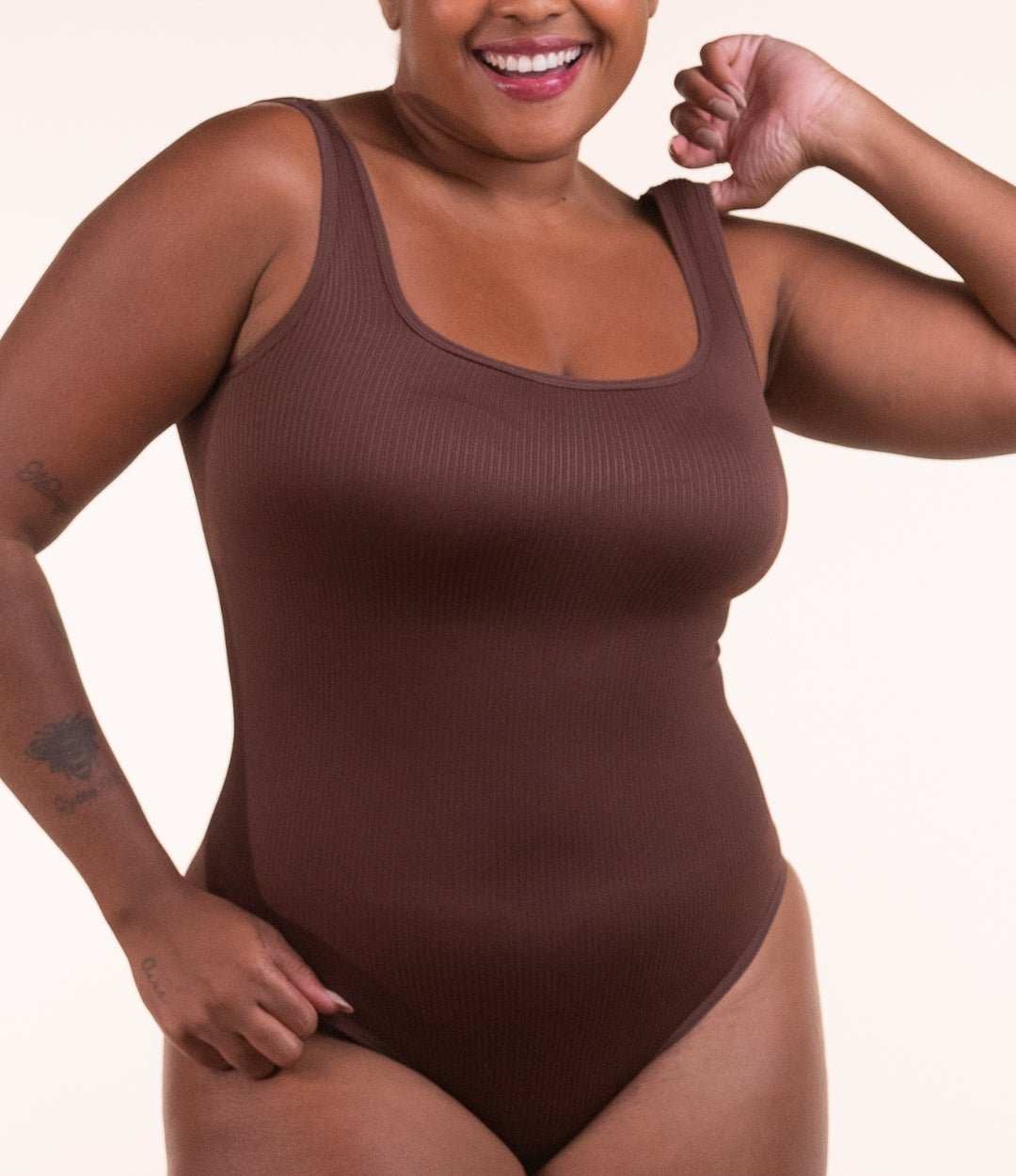 Body Shaper™ - Body modelador canelado com abertura higiênica