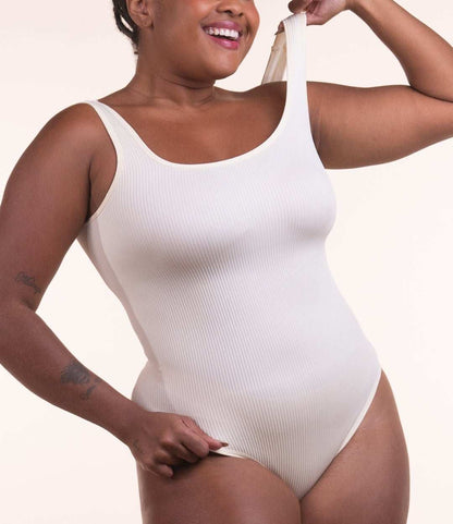 Body Shaper™ - Body modelador canelado com abertura higiênica