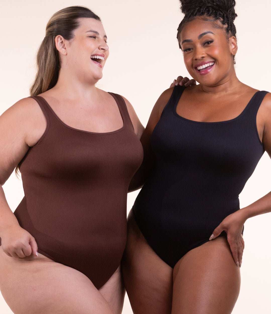 Body Shaper™ - Body modelador canelado com abertura higiênica