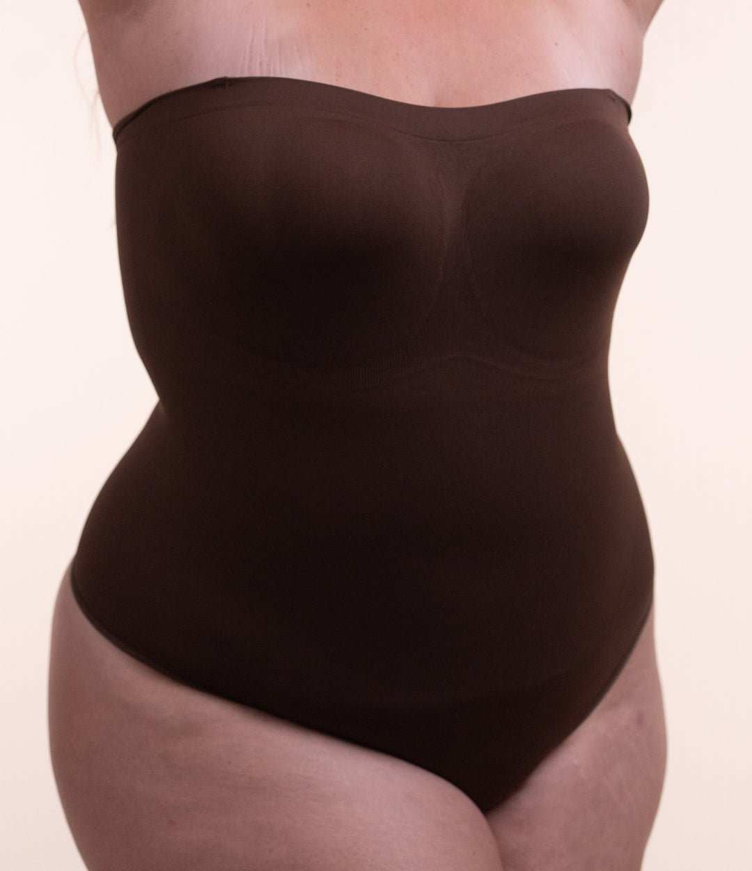 Body Modelador Sem Alças ShapeFit™ – Sustentação Invisível e Efeito Slim