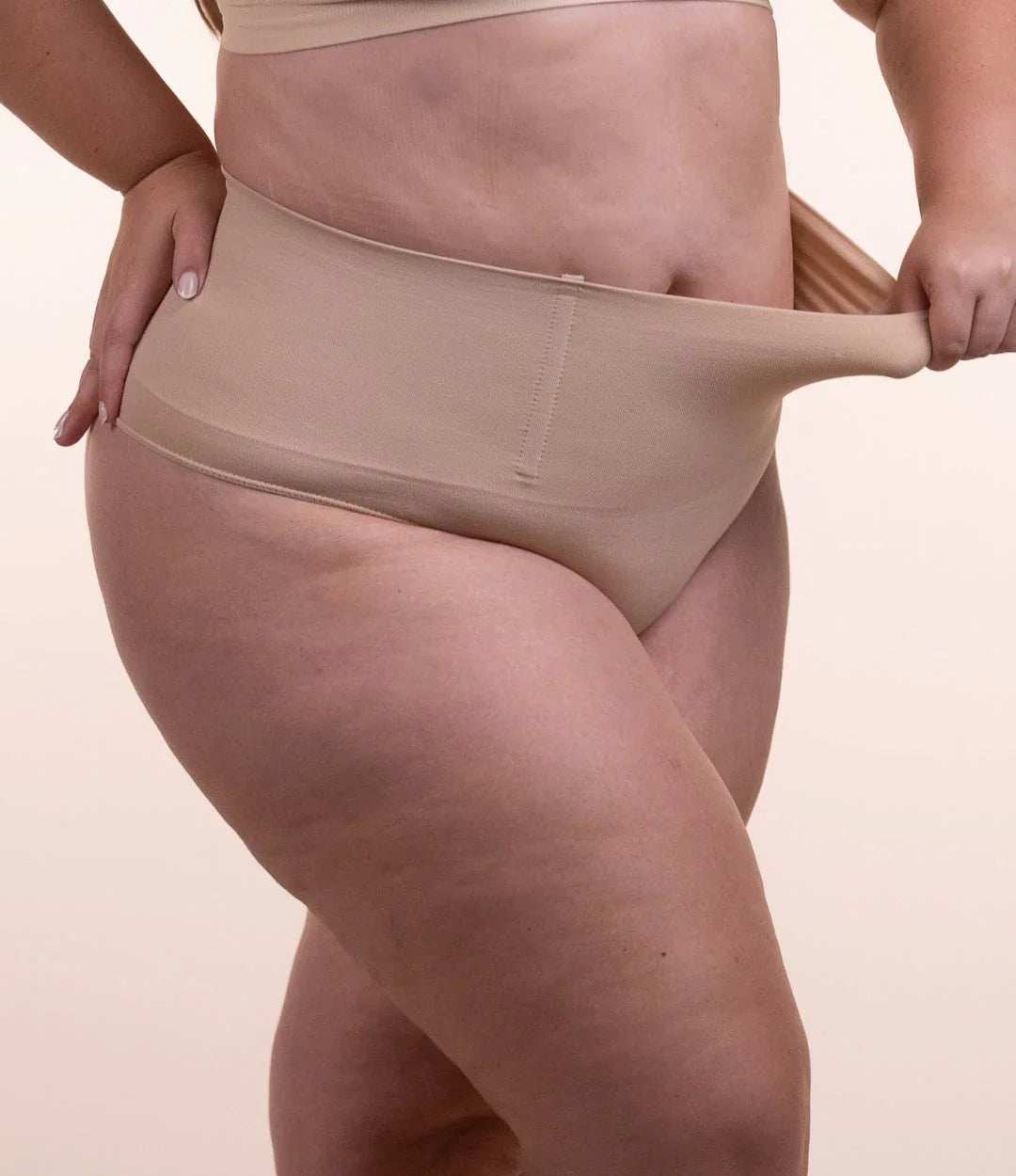 Calcinha Modeladora Não Enrola – SlimCurve™