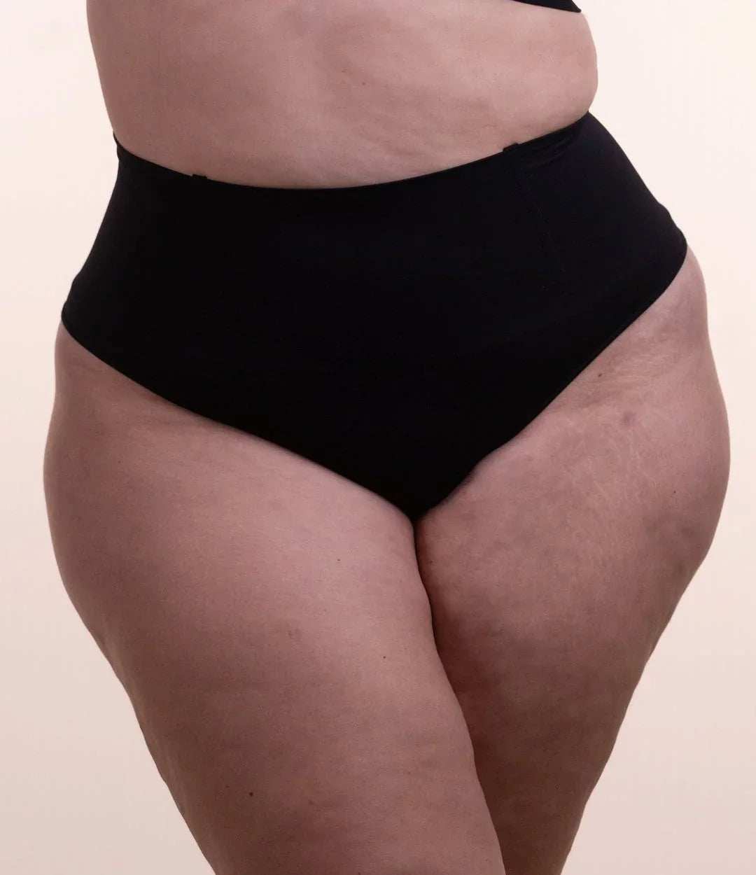 Calcinha Modeladora Não Enrola – SlimCurve™