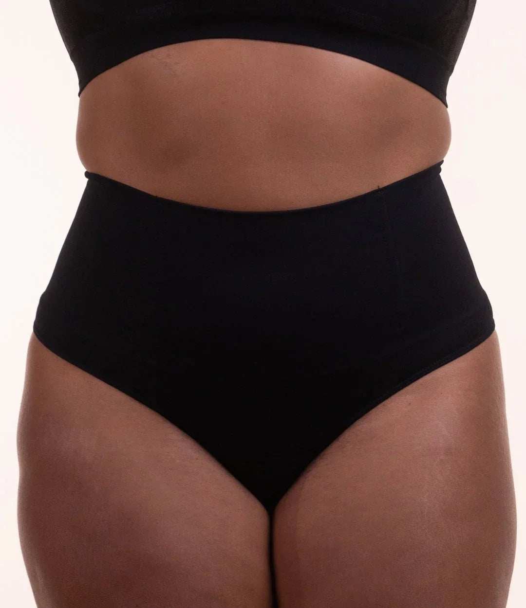 Calcinha Modeladora Não Enrola – SlimCurve™