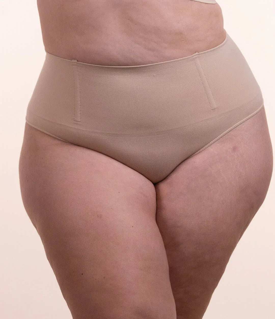 Calcinha Modeladora Não Enrola – SlimCurve™