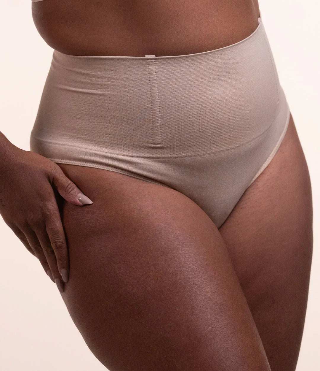 Calcinha Modeladora Não Enrola – SlimCurve™